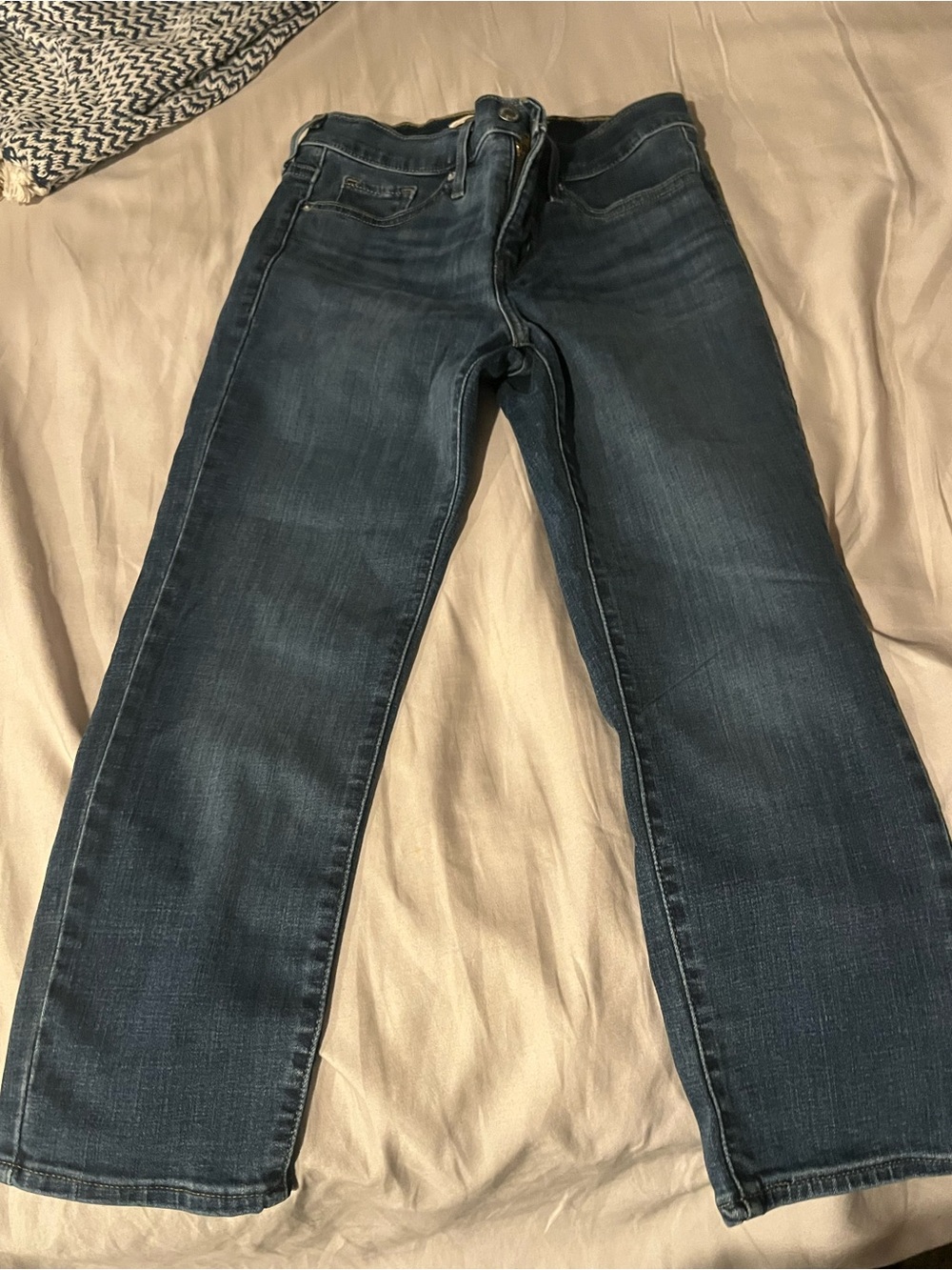 Women's Skinny Jeans in Dark Indigo Wash Levi